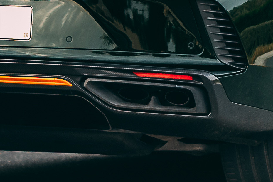 Exhaust Pipe of Bentley Batur