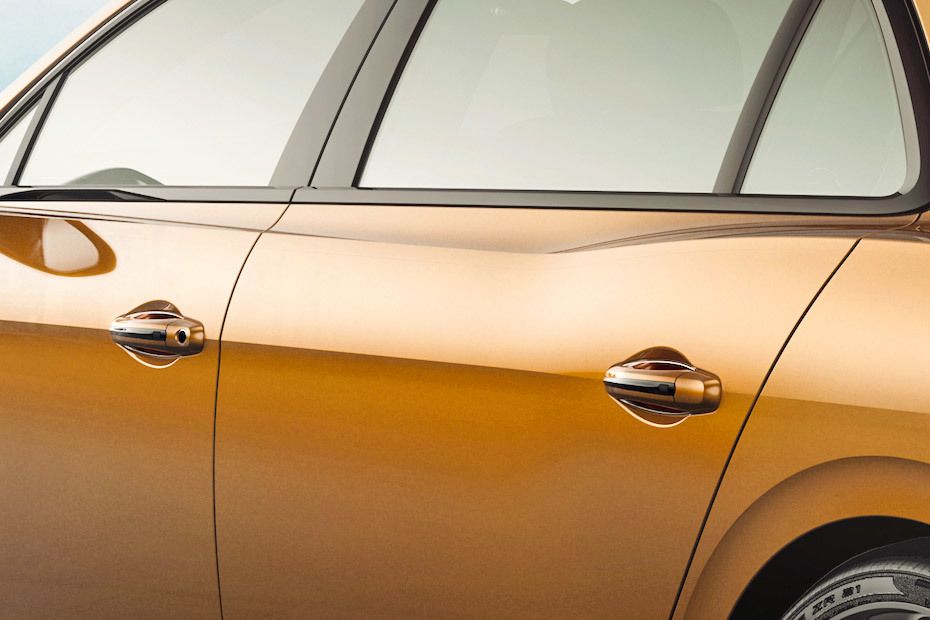 Flying Spur Door handle