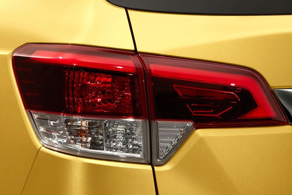 X-Terra (2022-2023) Tail light