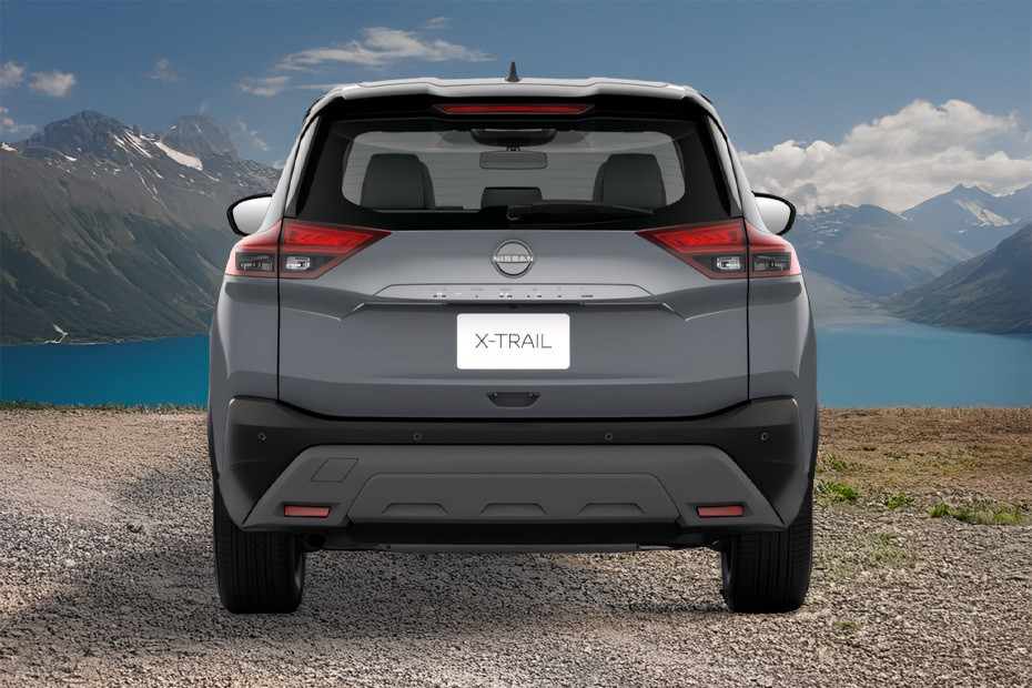 Full Rear View of Nissan X-trail