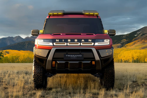 Full Front View of Terrano PHEV 
