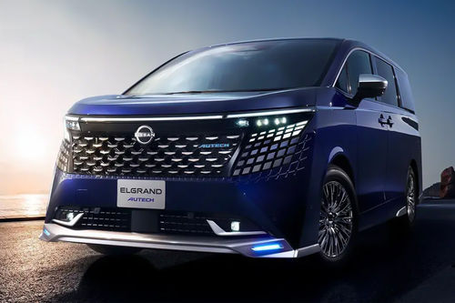 Full Front View of Elgrand