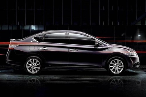 Nissan Sentra (2022-2023) Drivers Sideview