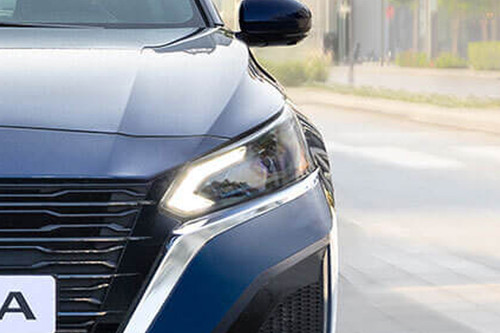Altima Headlight