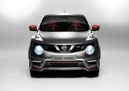 Full Front View of Juke