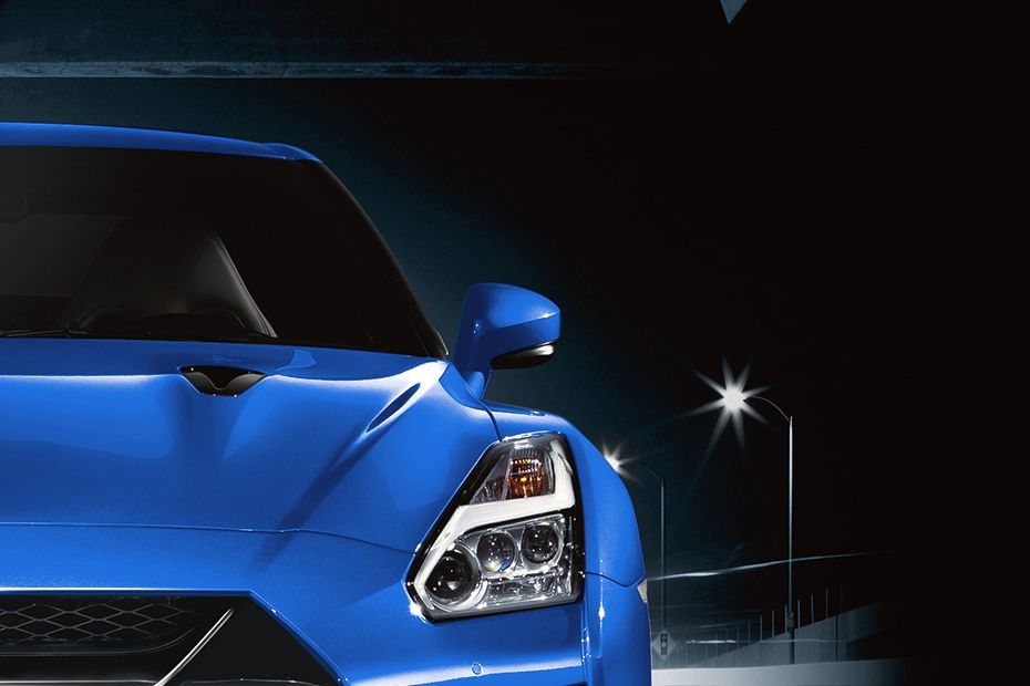 Nissan GT-R Drivers Side Mirror Front Angle