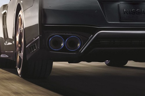 Exhaust Pipe of Nissan GT-R