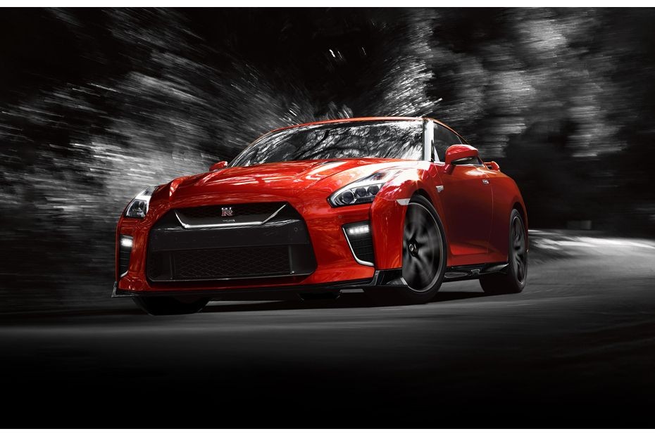 GT-R Front angle low view