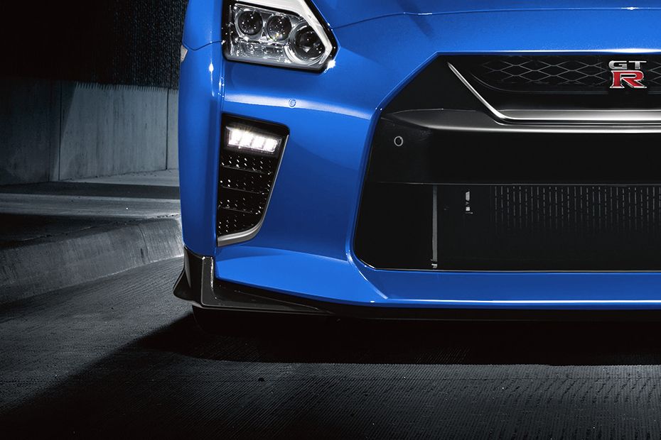 GT-R Front Fog Lamp