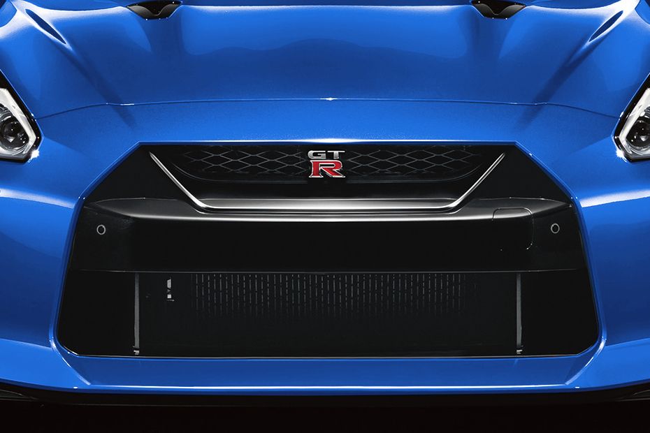 GT-R Grille View