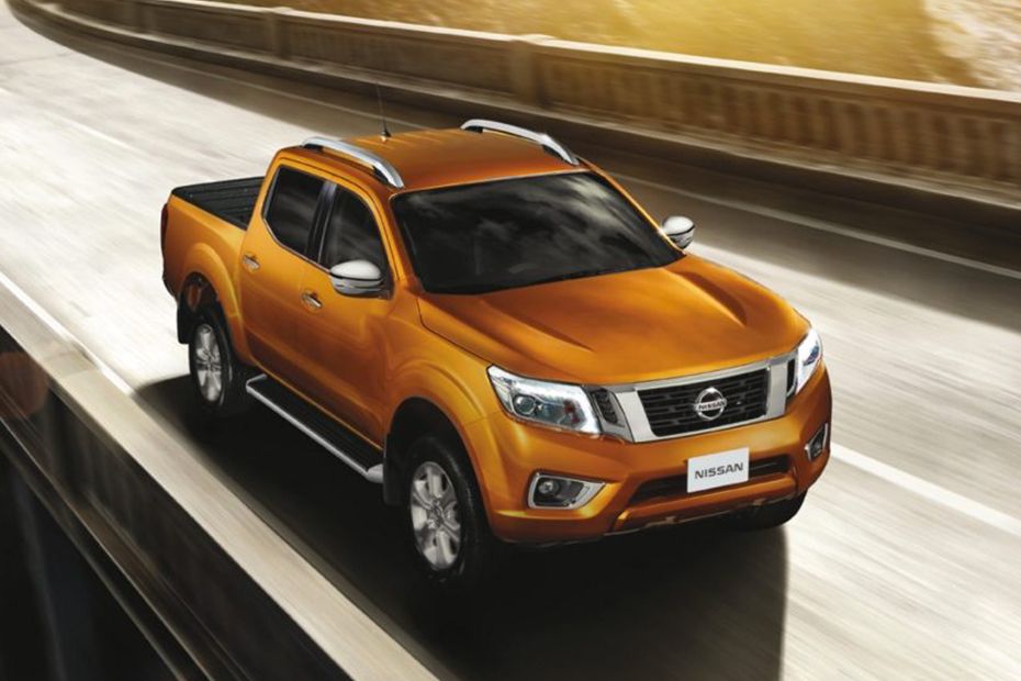 Nissan Navara Pickup Front Medium View