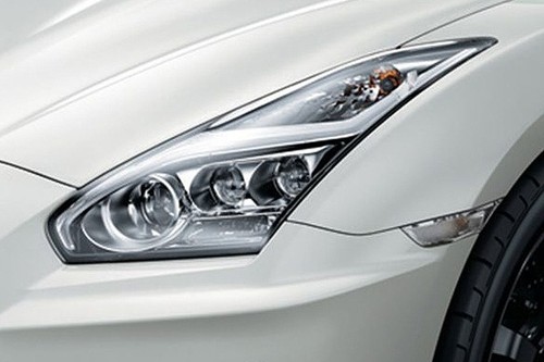GT-R Nismo Headlight