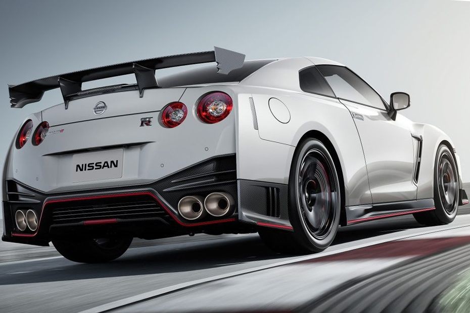 GT-R Nismo Rear Low Angle View