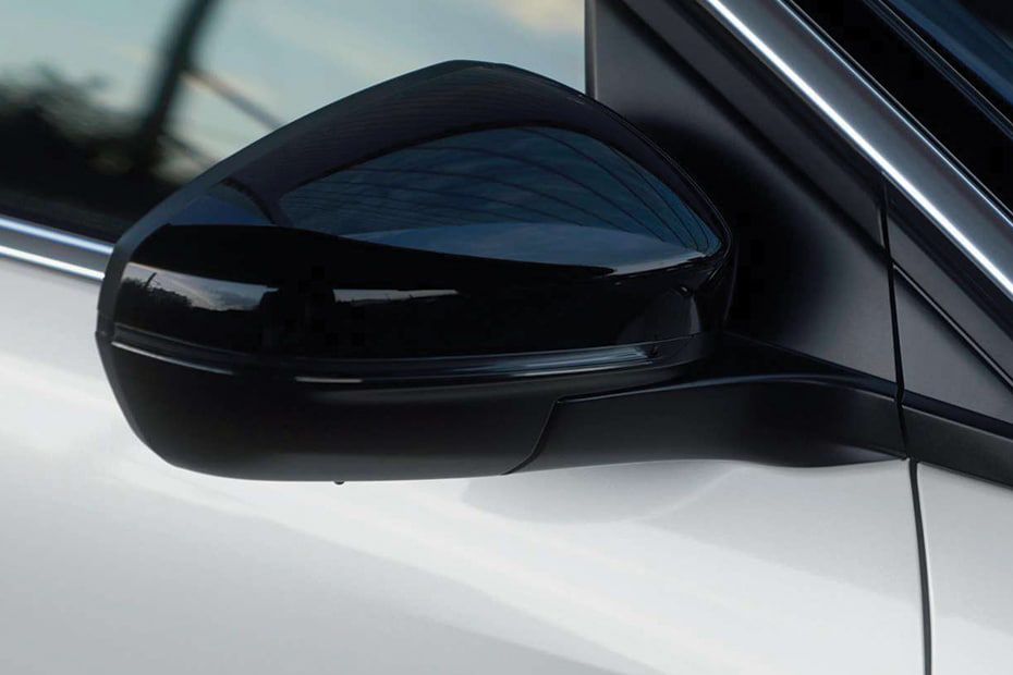Peugeot 3008 (2023-2024) Drivers Side Mirror Front Angle