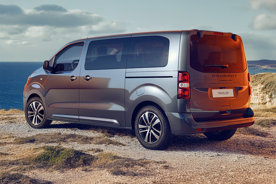 Rear Cross Side View of Peugeot Traveller