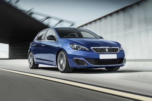 Peugeot 308 Front Cross Side View