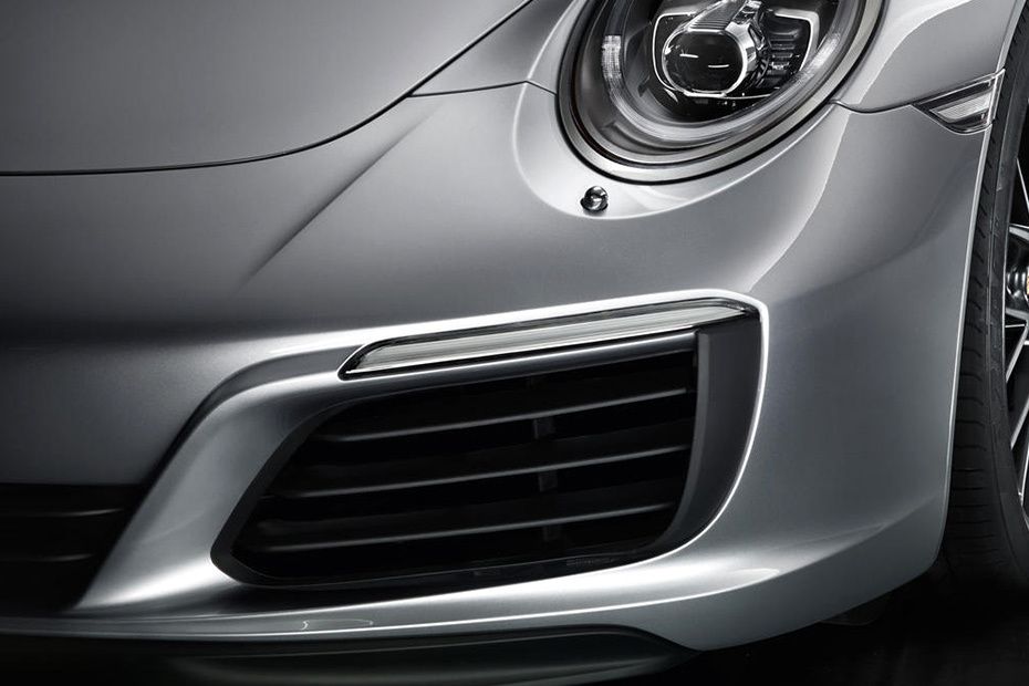 911 (2022-2023) Front Fog Lamp