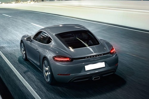 Rear Cross Side View of Porsche 718