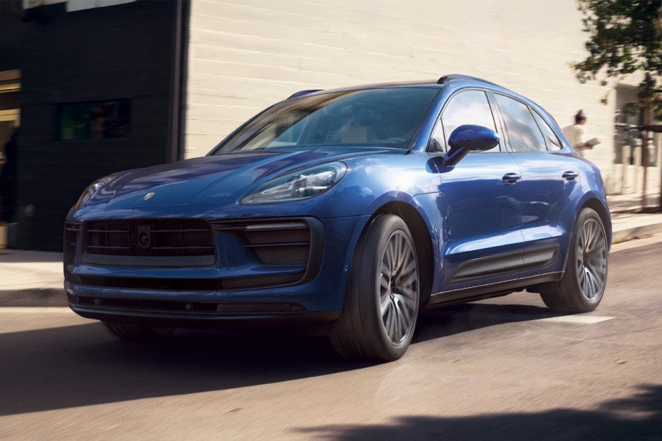 Macan Front angle low view