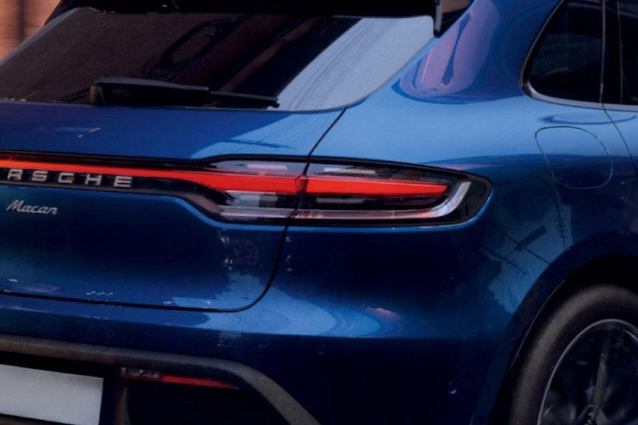 Macan Tail light
