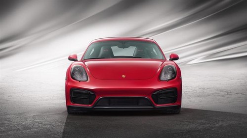 Full Front View of Cayman GTS