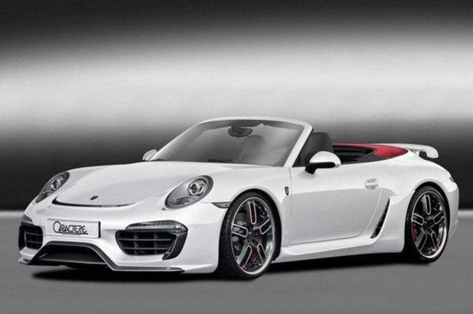 911 Carrera GTS Cabriolet Front angle low view
