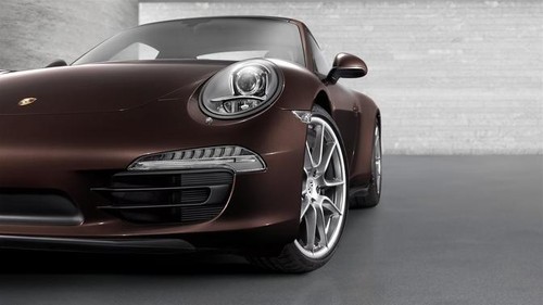 911 Carrera 4 Headlight