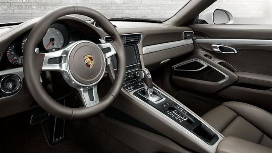911 Carrera 4 Wheel