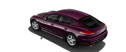 Rear Cross View of Porsche Panamera Diesel