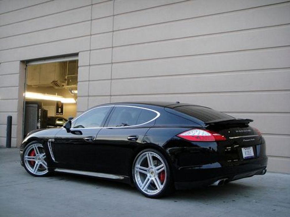 Panamera Turbo Side view