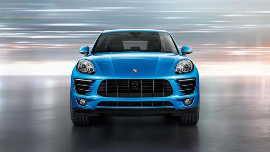 Full Front View of Macan S