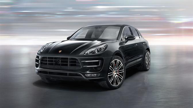 Porsche Macan Turbo-2015 Front Angle High View