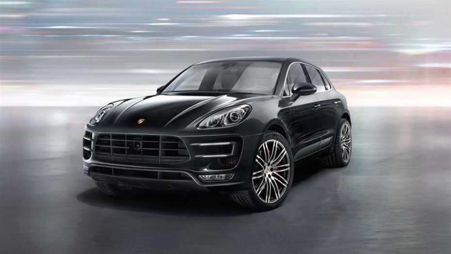 Porsche Macan Turbo-2015 Front Angle High View