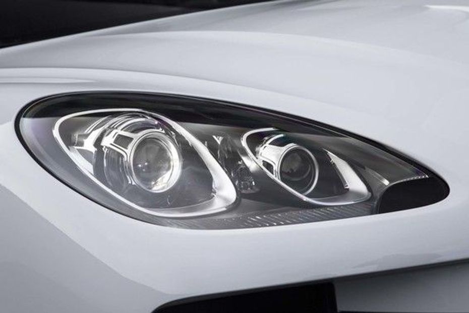 Macan Turbo-2015 Headlight