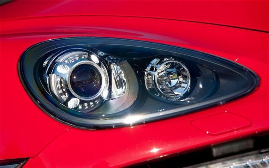 Cayenne GTS Headlight