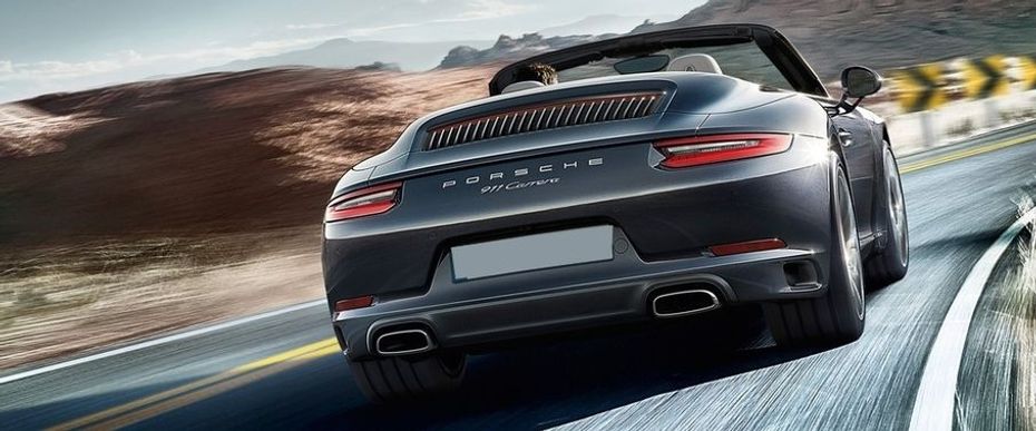 911 Carrera Cabriolet Rear angle view