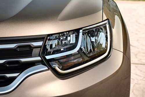 Duster Headlight