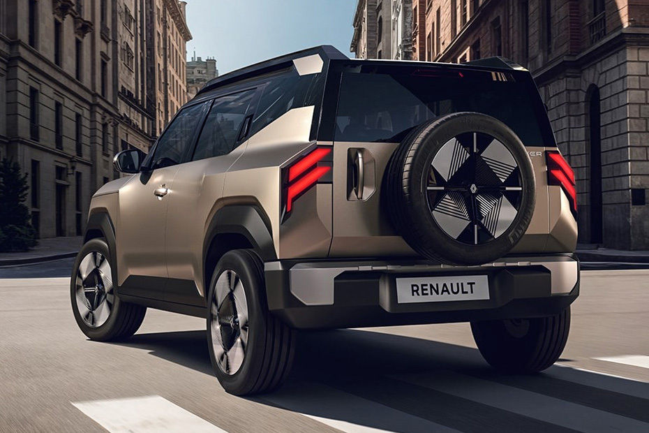 Rear Medium View of Renault Bridger