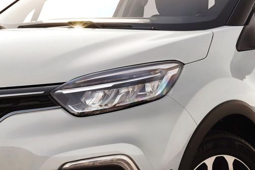 Captur Headlight