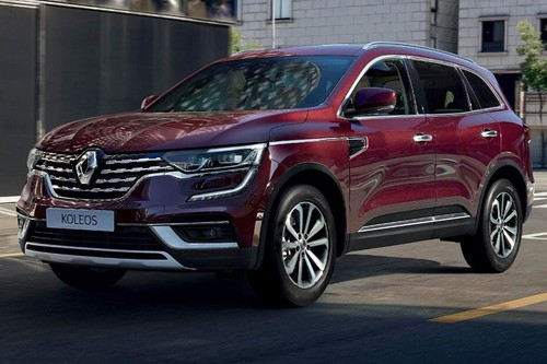 Renault Koleos (2022-2023) Front Medium View