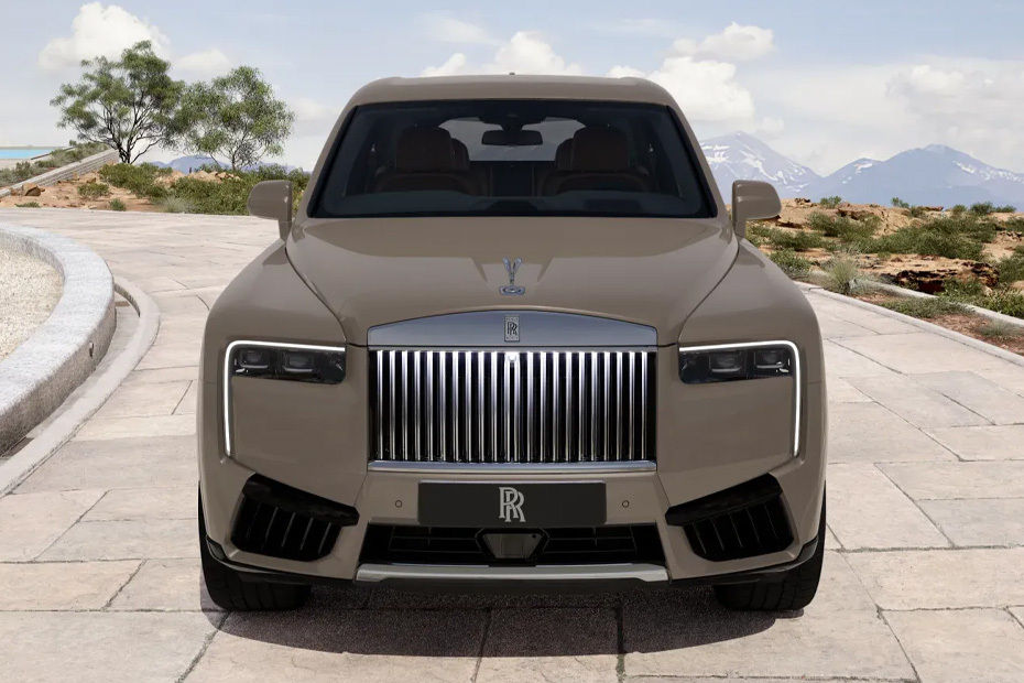 Full Front View of Cullinan