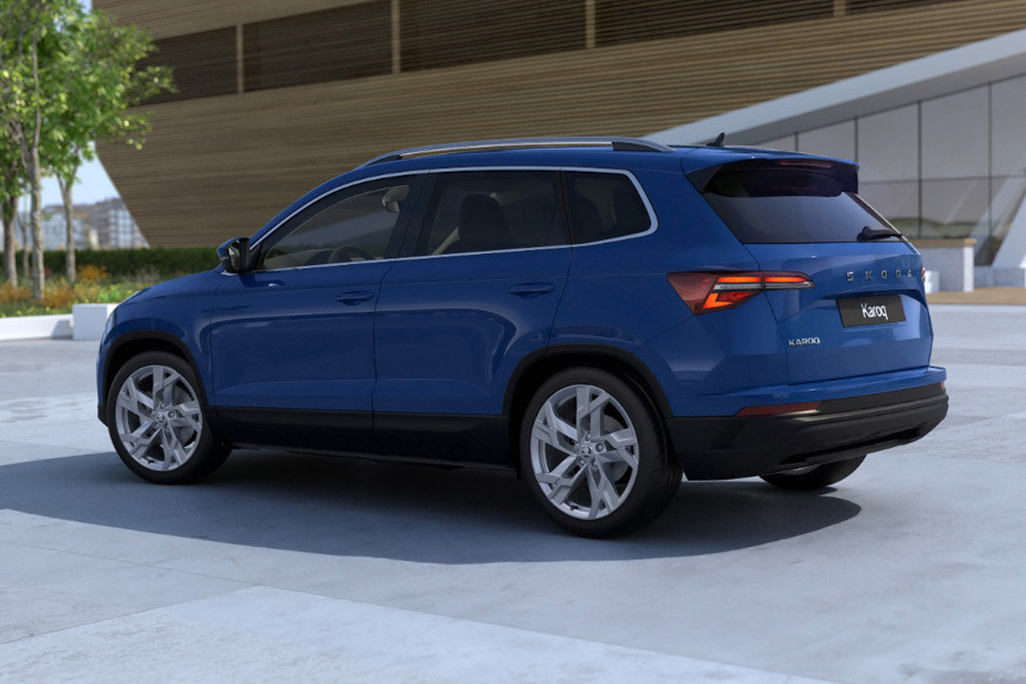 Rear Cross View of Skoda Karoq