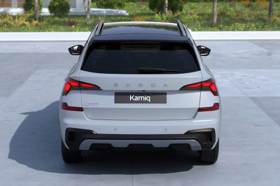 Full Rear View of Skoda Kamiq