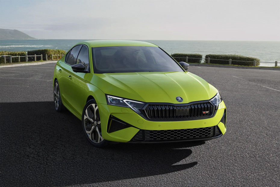 Octavia RS Medium Angle Front View