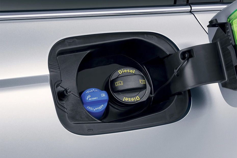 Gas Cap Open of Octavia (2022-2024)