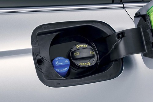 Gas Cap Open of Octavia (2022-2024)