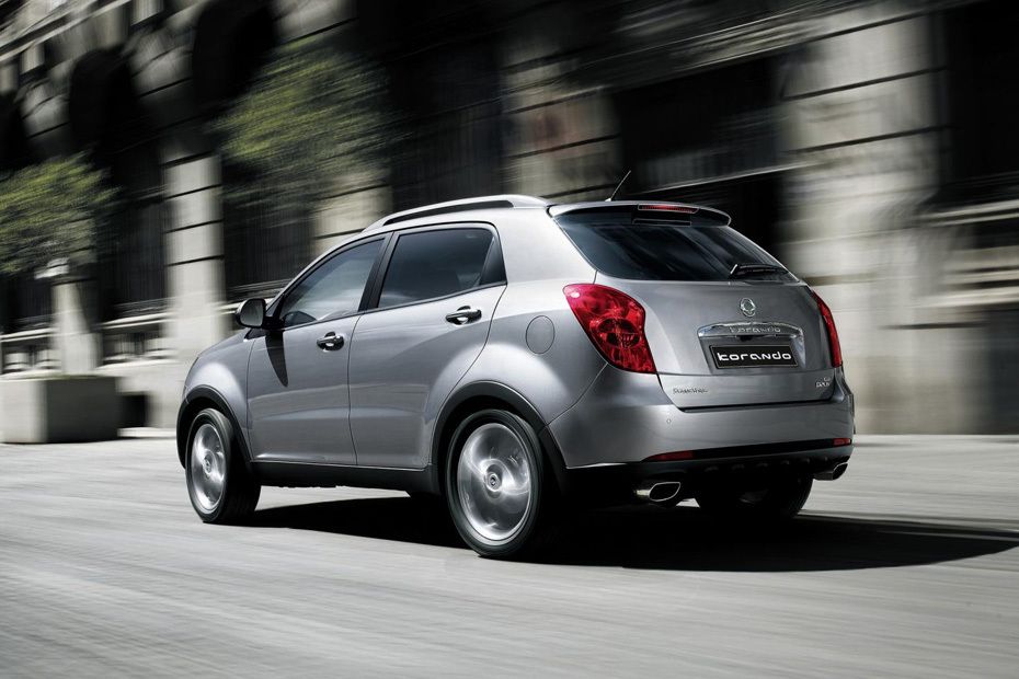 Rear Cross Side View of Ssangyong Korando