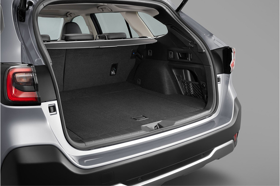 Trunk Open Closer View of Outback