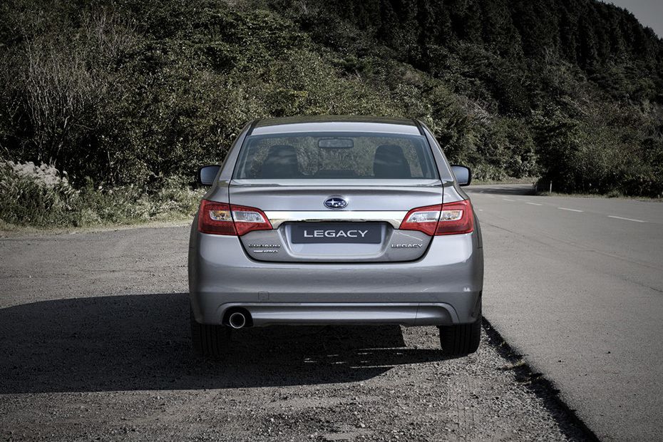 Full Rear View of Subaru Legacy