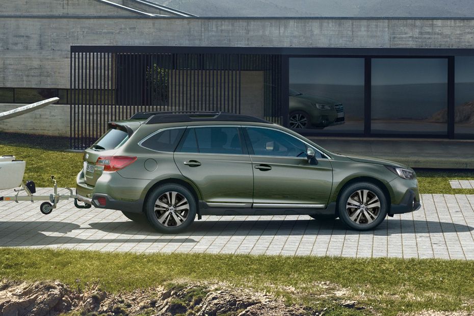 Subaru Outback (2012-2021) Drivers Sideview